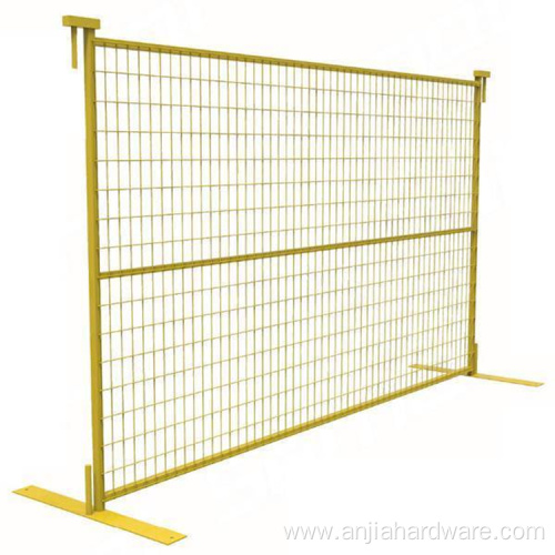 Cheap Price Good protective effect sports field fence